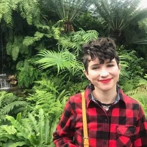 Meet your Posher, Hannah